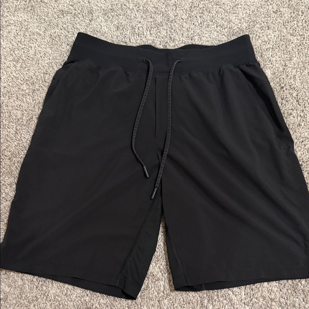 Lululemon Sleek Black Athletic Shorts for Men